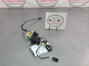 1997-04 C5 Corvette Ignition Switch Assembly w/ Key and Fob - OEM - Picture 1 of 21
