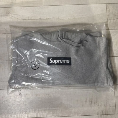 Sudadera con Capucha Pequeña - Supreme Box Logo (FW25) Rojo Teal ENVÍOS Hoy EN MANO Foto 1 de 4