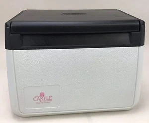Coleman Trump’s Castle Kühlbox Donald Trump Pink Schwarz Weiß Modell 5210 USA - Bild 1 von 9