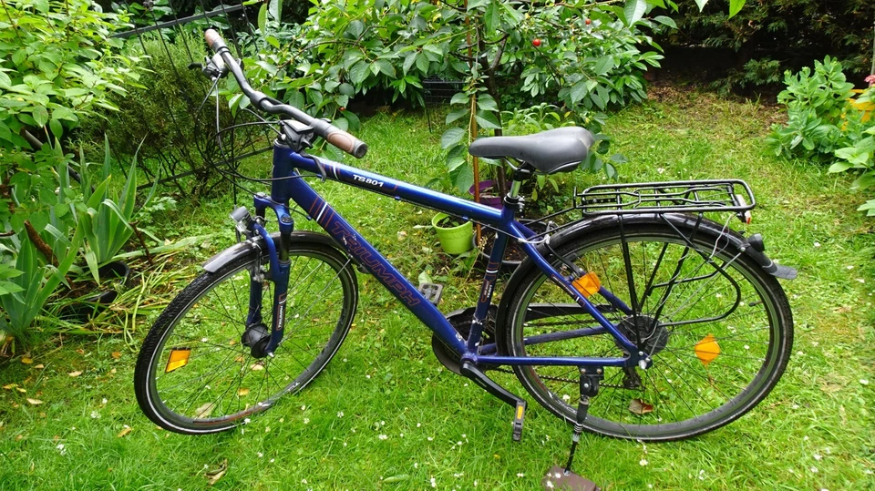 Fahrrad Mountainbike Dynamo Hub Federung vorne 26" Shimano 21 Gang - Bild 1 von 4