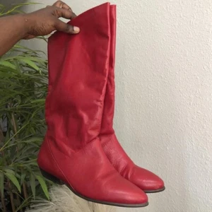 Botas de montar hippie vaqueras occidentales holgadas de cuero rojo vintage media pantorrilla rodilla-8B - Imagen 1 de 8