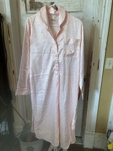 Delicates Woman Pink Cuddleskin Nightgown Lingerie Silky Satin Sz S - Picture 1 of 5