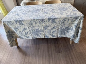 WILLIAMS SONOMA Made In Italy Toile Tablecloth 67”X 96” 100% Cotton French - Picture 1 of 16