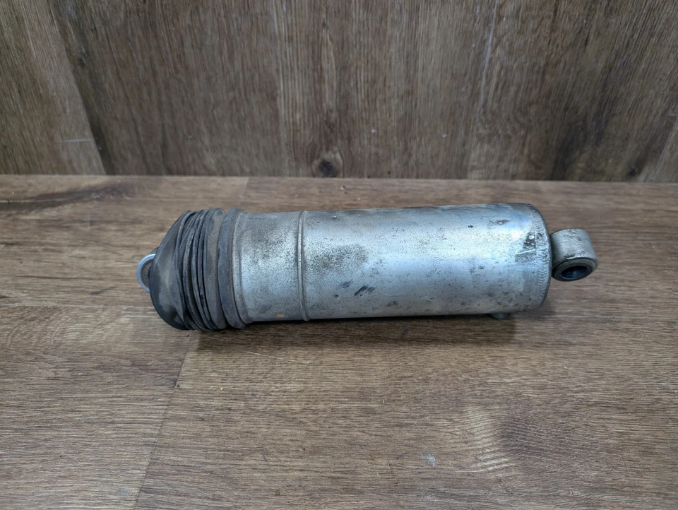 Amortiguador trasero derecho Honda Goldwing GL1500 1988-1991 OEM Showa Coilover Foto 1 de 4