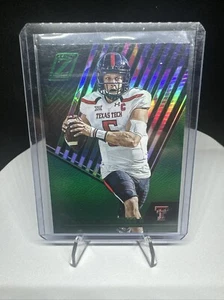2023 Panini Chronicles Draft Picks - Zenith #15 Patrick Mahomes II - Picture 1 of 2
