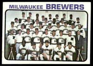 1973 Topps Milwaukee Brewers Milwaukee Brewers #127 - Picture 1 of 2