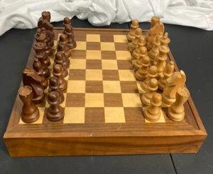 Set scacchi e dama in legno intagliato a mano grande in scatola fienile ceramica *Leggi* - Foto 1 di 18