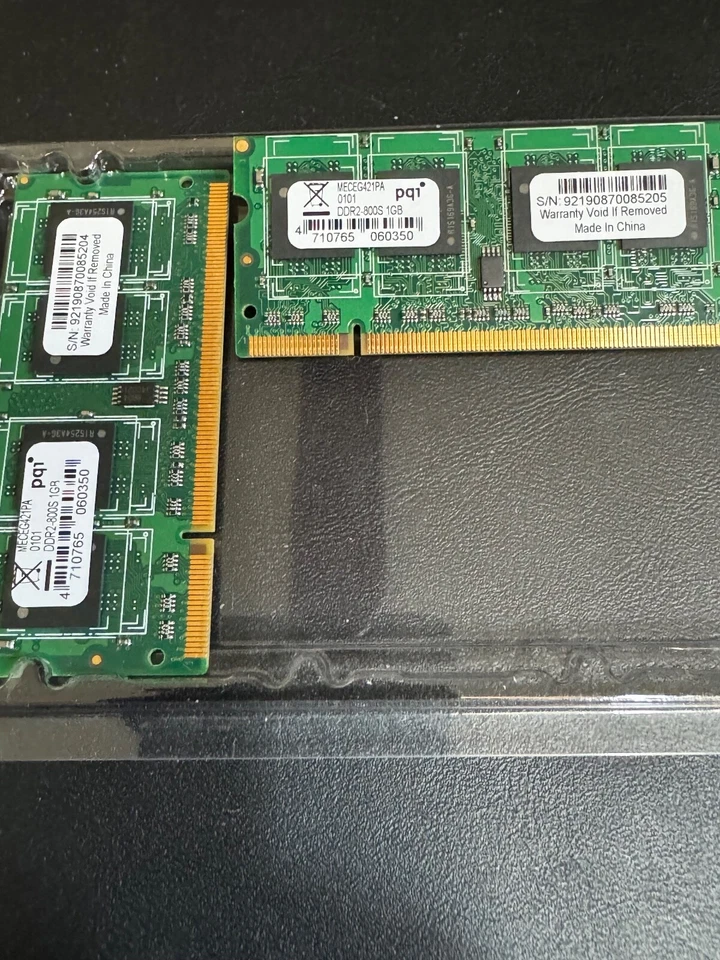 2x Modulo RAM  PQI MECEG421PA 1GB MHZ PC2 DDR2 800MHZ SODIMM MEMORIA - Immagine 1 di 1