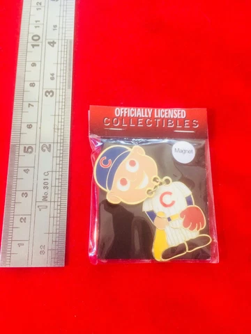 Chicago Cubs Bobble Head 2.5 inch Magnet - MLB Baseball - NEW Factory Packaged Cover