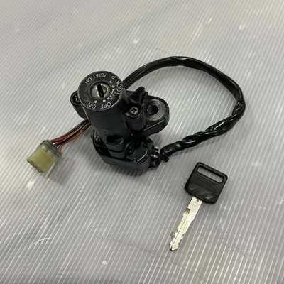 Interruptor de encendido OEM Suzuki KATANA 600 750 1998-2006 con llave original Foto 1 de 4