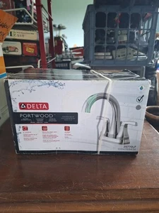 Delta 25770LF-SP Portwood 4” Centerset 2-Handle Bathroom Faucet Silver - Picture 1 of 4