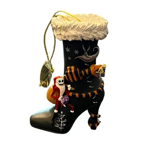 A Step In Santa’s Shoes Pesadilla antes de Navidad Bradford Exchange Ornamento - Imagen 1 de 12