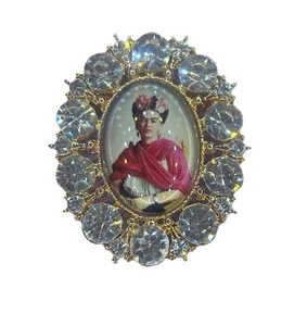 Frida Kahlo Mexikanische Künstler Brosche Anstecknadel - Frida Gesicht Goldfarben Glitzer - Bild 1 von 5