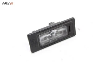 2018-2024 VOLKSWAGEN ATLAS REAR LEFT OR RIGHT SIDE LICENSE PLATE LIGHT LAMP OEM - Picture 1 of 6