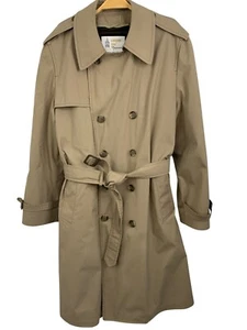 VTG London Fog Mens Beige Trench Coat Detachable Liner Size 42R Classic EUC - Picture 1 of 12