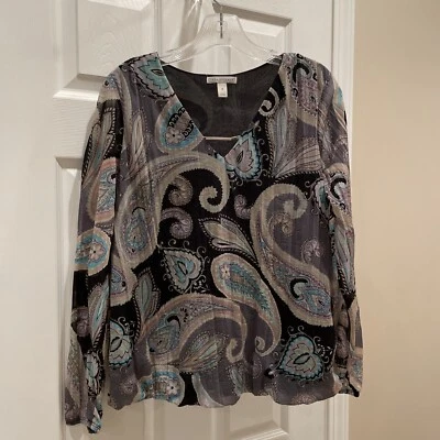 Hermosa Blusa Mujer Dana Buchman Gris Negro Paisley Manga Larga Talla S Foto 1 de 3