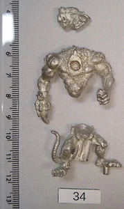 Unpainted 1993 Citadel Miniatures Skaven rat ogre for Warhammer (slight damage) - Picture 1 of 8