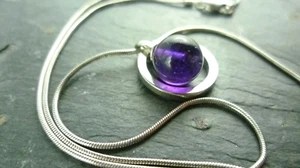 Kette mit Anhänger lila Schmuckstein beweglich Deutschland 925er Sterling Silber - Picture 1 of 6