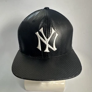 Cappello vintage New York NY Yankees tutto pelle nero American Needle Cooperstown usato - Foto 1 di 11