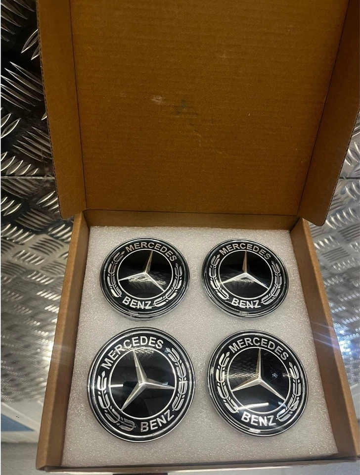 75mm Mercedes Floating Wheel Centre – Black/Silver - Image 1 of 4