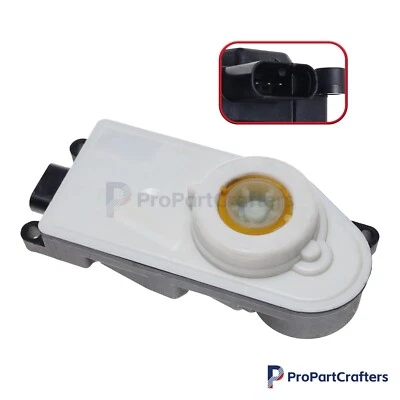 Lower Grille Active Shutter Actuator Module 111466512 Fits 17-19 BMW 530i 540i - Image 1 of 4