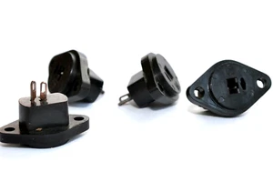 4x DIN Lautsprecher-Einbau-Kupplung / Buchse, Speaker Socket, DIN 41529, NOS - Bild 1 von 3