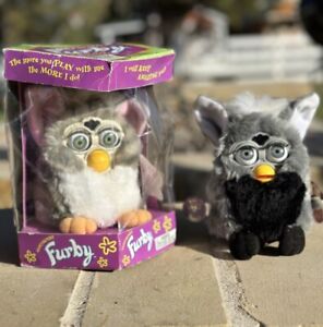2 VINTAGE FURBY Furbies One New In Box 1998 & One Used 1999
