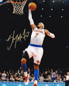 CARMELO ANTHONY SIGNED AUTOGRAPHED 8X10 PHOTO NEW YORK KNICKS - Picture 1 of 1