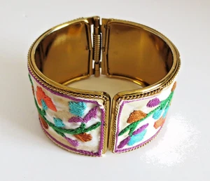 VINTAGE EMBROIDERED HINGED CUFF BRACELET FLORAL DESIGN SOME STAINS - Picture 1 of 6