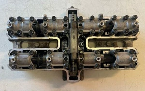 GENUINE YAMAHA FZR1000 GENESIS 1987 -88 UPPER CYLINDER HEAD WITH CAMS & HOLDERS - Picture 1 of 8
