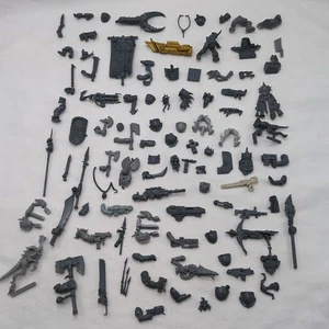 Lote de (50+) brocas y piezas de fantasía de Warhammer 40k - Imagen 1 de 7