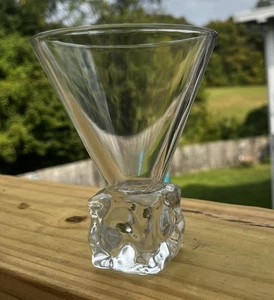 Vaso de cóctel Martini vintage MCM Disaronno sin tallo con base de cubo de hielo fundido - Imagen 1 de 5