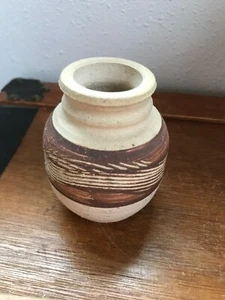 Small M Signed Cream w Brown Stripe Studio Art Pottery Vase – 3 inches high x - Picture 1 of 7