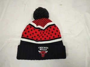 Chicago Bulls NBA Mitchell & Ness Cuffed Knit Pom Hat - Picture 1 of 8
