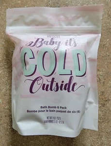 Perfectly Posh Baby It’s Cold Outside Bath Bombs New - Picture 1 of 2