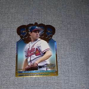 1999 Pacific Gold Crown Die Cuts #22 Greg Maddux RARE !! - Picture 1 of 2