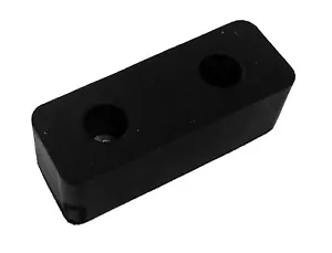 Parachoques alargado de goma neopreno con lavadoras de acero incrustadas (2-11/16"" x 1"" x 1") - Imagen 1 de 1
