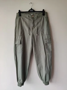 NWT River Island Green Cargo Cuffed Trousers Size 14R - Picture 1 of 3