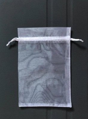 100 PIEZAS 4x6" Bolsas de Organza Blancas con Cordón, Bolsas de Regalo y Joyería NUEVAS Foto 1 de 4