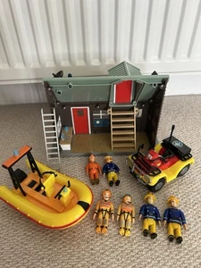 FIREMAN SAM OCEAN SURF BEACH RESCUE HQ PLAYSET RIB QUAD FIGURES TOY penny tom - Picture 1 of 5