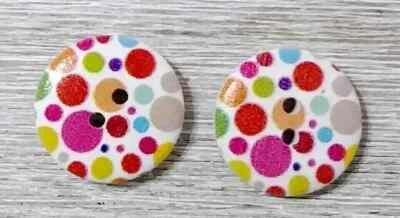flower round wood sewing buttons 2 holes 3/4 inch red dots #2 2pc - Image 1 of 2