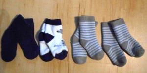 4 Paar Kleinkind Baby dicke Kniestrümpfe Gr. 68 74 80 Baumwollmischung Paket Set - Bild 1 von 1
