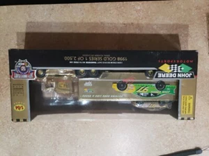 Chad LITTLE JOHN DEERE TRANSPORTER 1998 1/64 SCALE 50th Anniversary - Picture 1 of 8