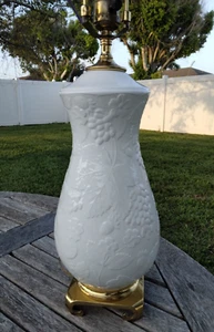 Vintage Crescent Grapes Milk Glass Table Lamp Strawberries Fruit - Picture 1 of 14