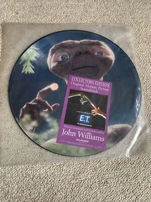 E. T. PICTURE DISC COLLECTORS EDITION Original 80s New Still Has Seal Sticker. - Image 1 of 3