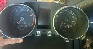 2012-13 Volkswagen GOLF SPEEDOMETER INSTRUMENT GAUGE CLUSTER 5K0920972C OEM . - Picture 1 of 5