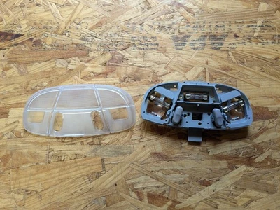 Conjunto de luz cúpula 2011-2016 Ford F250 F350 Superduty fabricante de equipamento original - Imagem 1 de 4