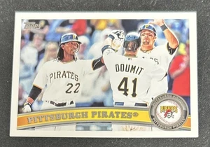 2011 Topps Pirates Leaders Andrew McCutchen Ryan Doumit Baseball Card 398 VG O/C - Picture 1 of 2