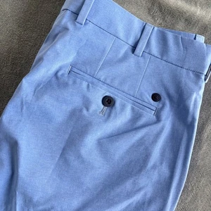 Pantaloncini da golf Peter Millar Surge su misura da uomo taglia 34 blu chiaro nuovi con etichette - Foto 1 di 10