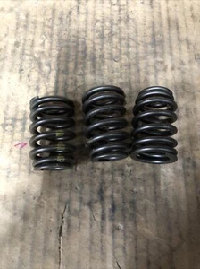 New Old Stock Ford Genuine Parts Engine Valve Springs (Set of 3) #F6ZZ-6513-A. - Picture 1 of 8